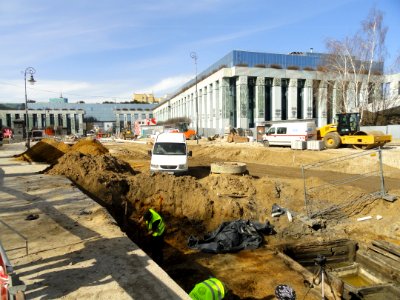 04-04-2018_Warszawa_Plac_Krasińskich_praca_archeologów,_3