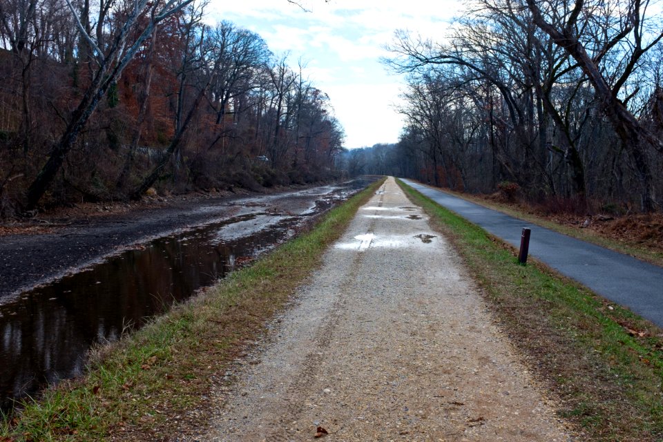 03_Mile_Marker_on_Chesapeake_and_Ohio_Canal