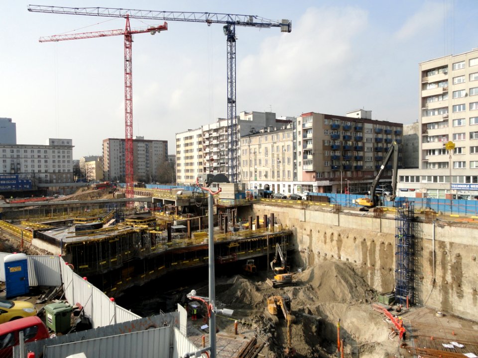 08-03-2018_plac_budowy_Varso,_2