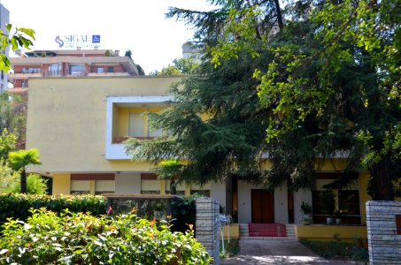 0777_July_2017_in_Tirana