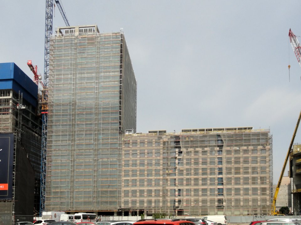 09-05-2019_plac_budowy_Varso,_4