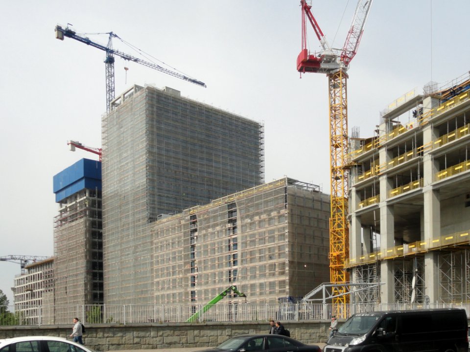 09-05-2019_plac_budowy_Varso,_9