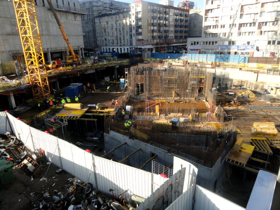 05-12-2018_plac_budowy_Varso,_3