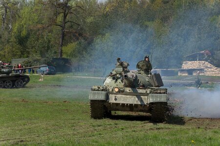 Let smoke war