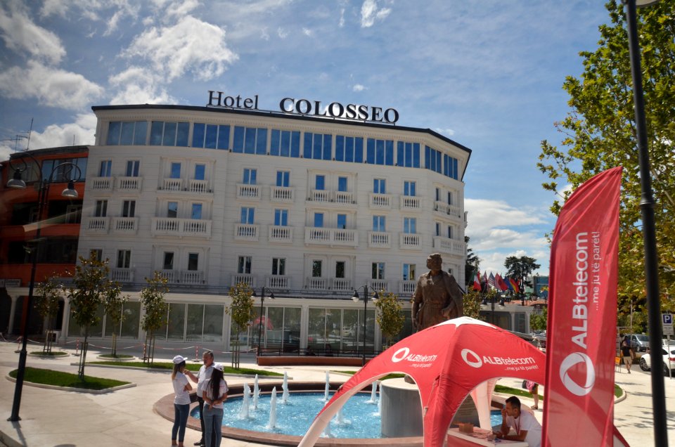 0669_July_2017_in_Tirana