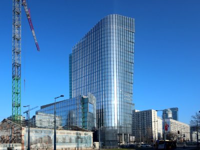 06-12-2019_Mennica_Legacy_Tower