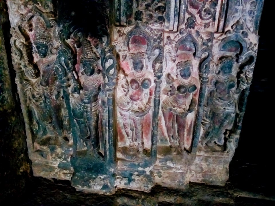 11th_century_Kasivisvesvara_temple,_Lakkundi,_Karnataka_India_-_75