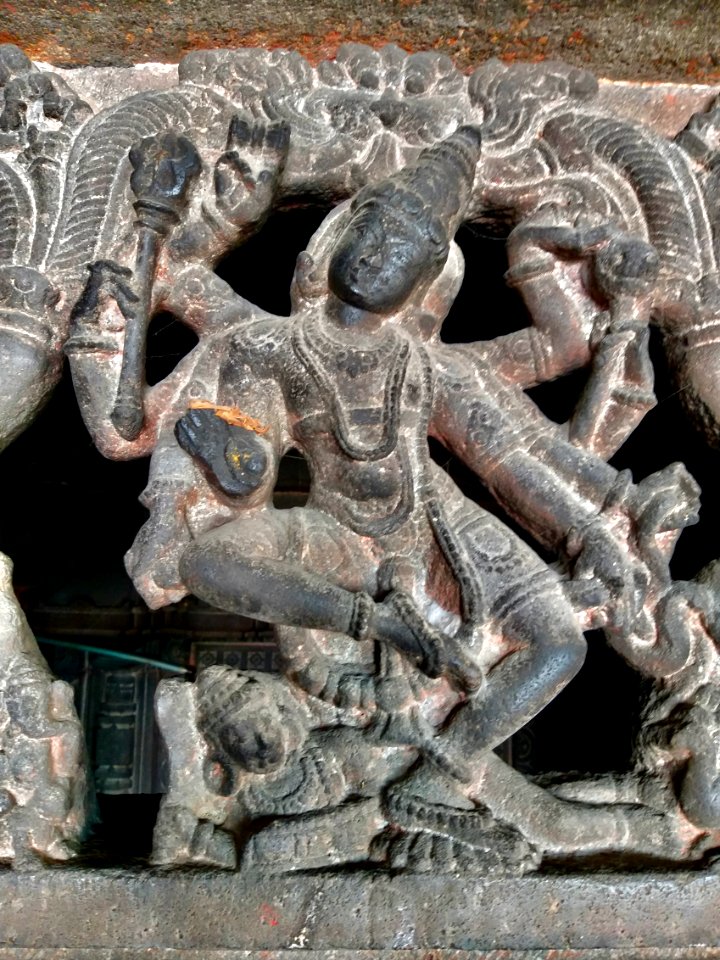 11th_century_Panchalingeshwara_temples_group,_Kalyani_Chalukya,_Sedam_Karnataka_India_-_39