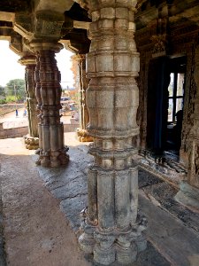 11th_century_Nannesvara_temple,_Lakkundi,_Karnataka_India_-_40