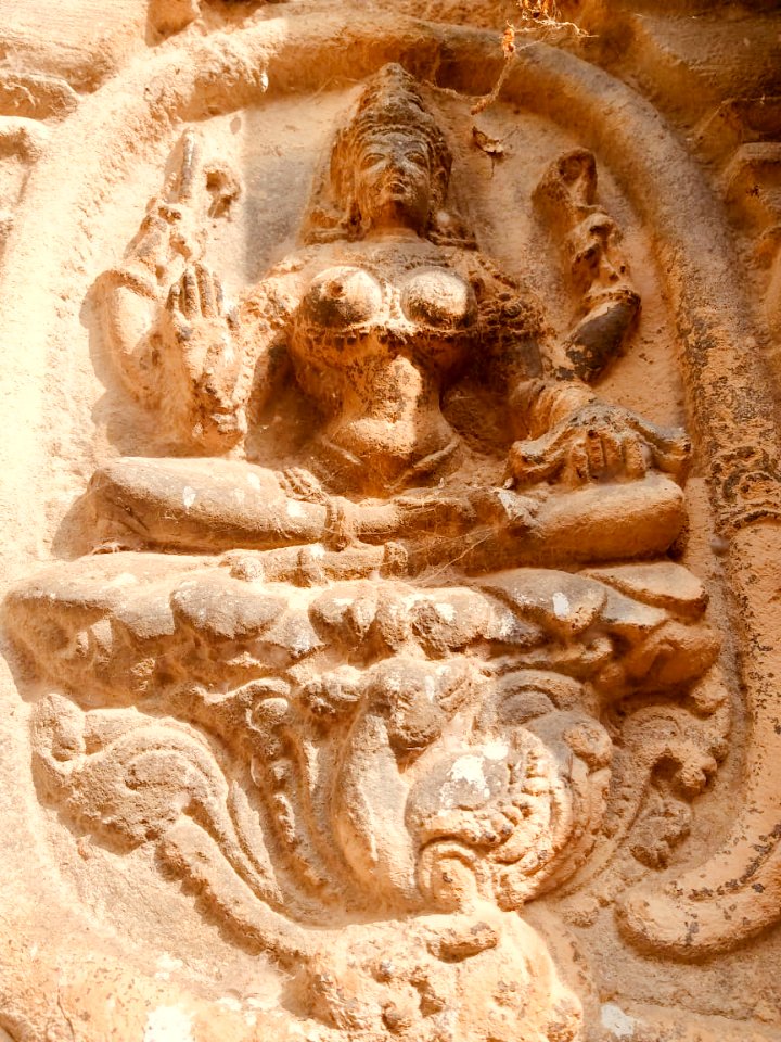 11th_12th-century_Pachala_Someshwara_Temple_-_24