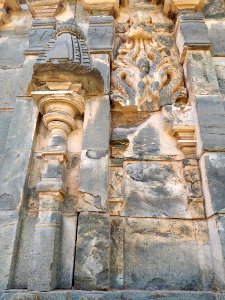 11th_century_Nannesvara_temple,_Lakkundi,_Karnataka_India_-_28