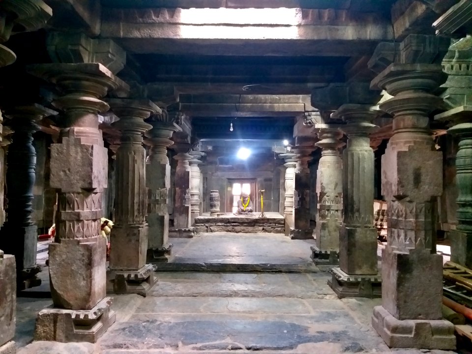 11th_century_Amritesvara_temple,_Annigeri,_Karnataka_India_-_81