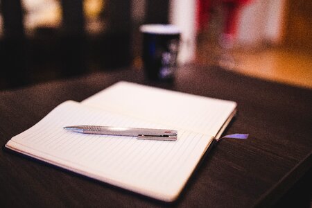 Paper pen table