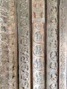 11th_century_Brahma_Jinalaya_temple,_Lakkundi,_Karnataka_India_-_24
