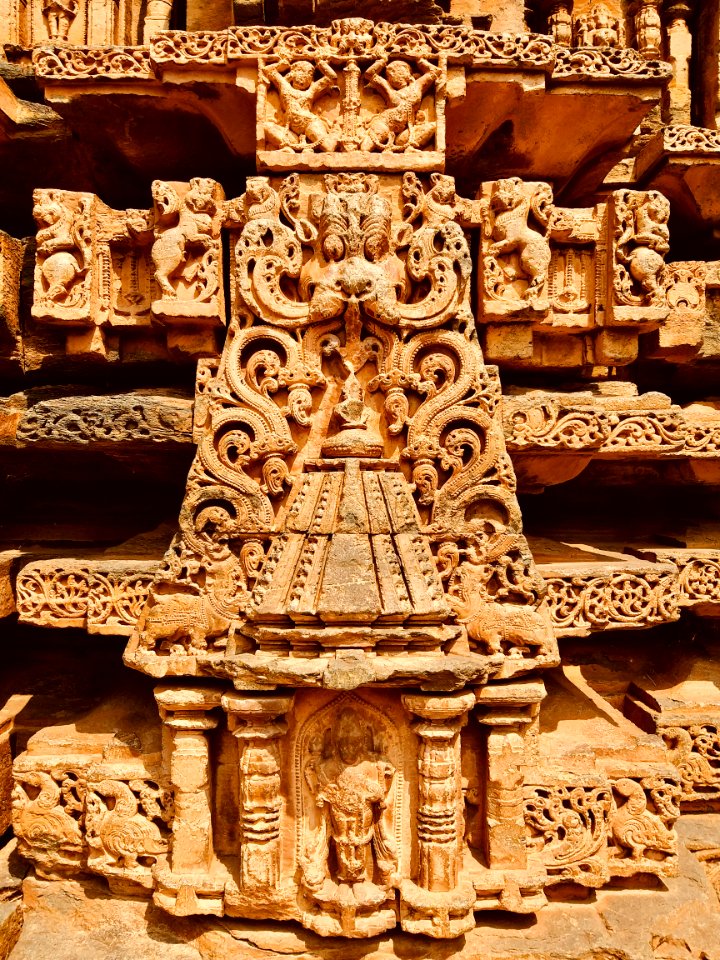 11th_12th_century_Someshvara_temple,_Gadag_Betageri,_Karnataka_India_-_36