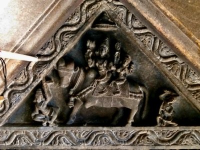 11th_century_Panchalingeshwara_temples_group,_Kalyani_Chalukya,_Sedam_Karnataka_India_-_33