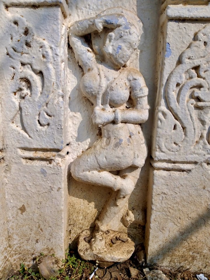 11th_12th_century_Neelakantha_Kaleshwara_temple,_Kalyani_Chalukya,_Kalgi_Karnataka_India_-_8