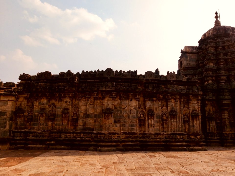 11th_century_Amritesvara_temple,_Annigeri,_Karnataka_India_-_39