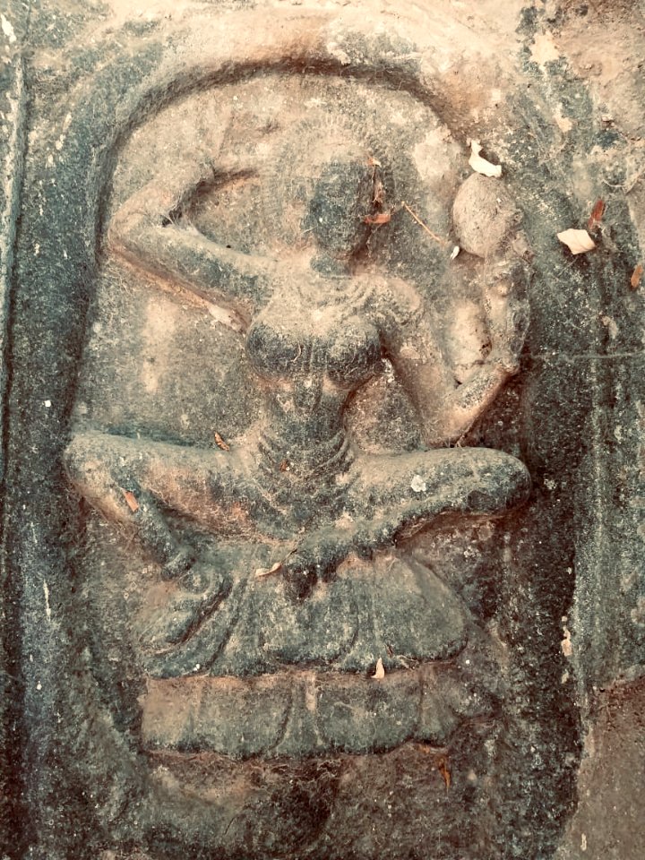 11th_12th_century_Pachala_Someshwara_Temple_reliefs_and_mandapams,_Panagal_Telangana_India_-_39