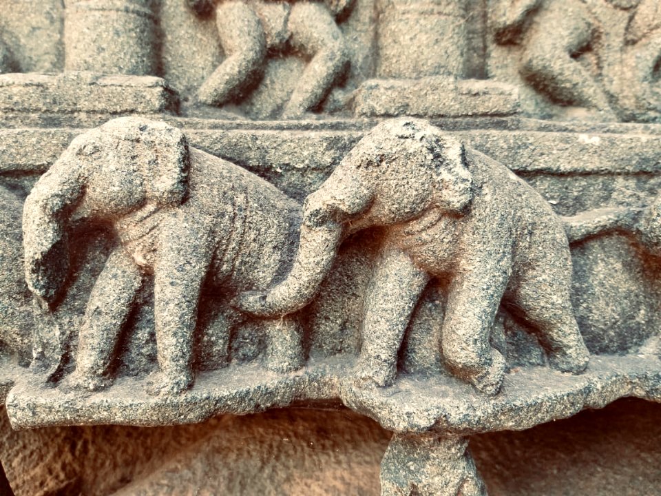 11th_12th_century_Pachala_Someshwara_Temple_reliefs_and_mandapams,_Panagal_Telangana_India_-_30