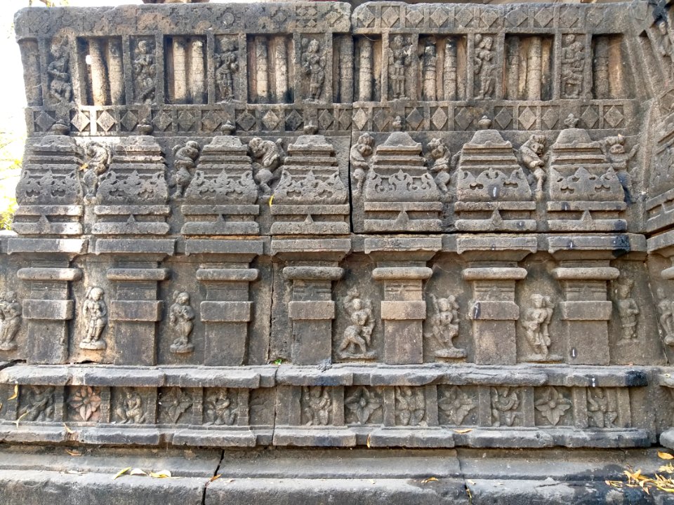 11th_12th_century_Siddheshwara_Temple_Kalgi_Karnataka_India_-_18