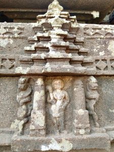 11th_12th_century_Suryanarayana_Temple,_Kalgi,_Karnataka_India_-_25
