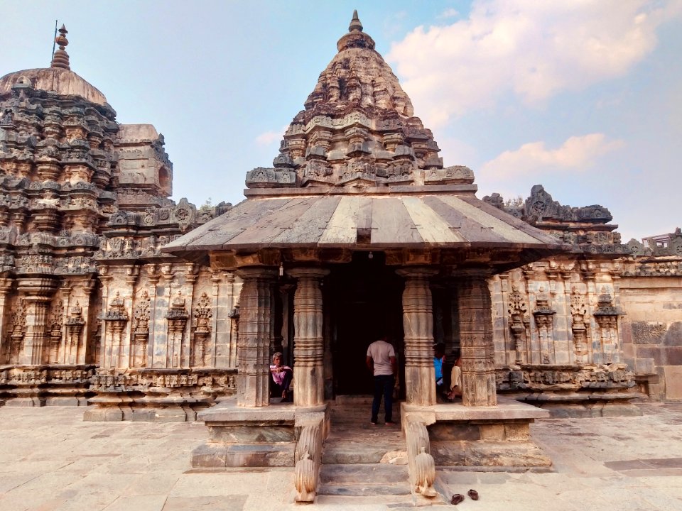 11th_century_Amritesvara_temple,_Annigeri,_Karnataka_India_-_62