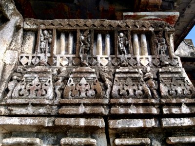 11th_12th_century_Siddheshwara_Temple_Kalgi_Karnataka_India_-_4