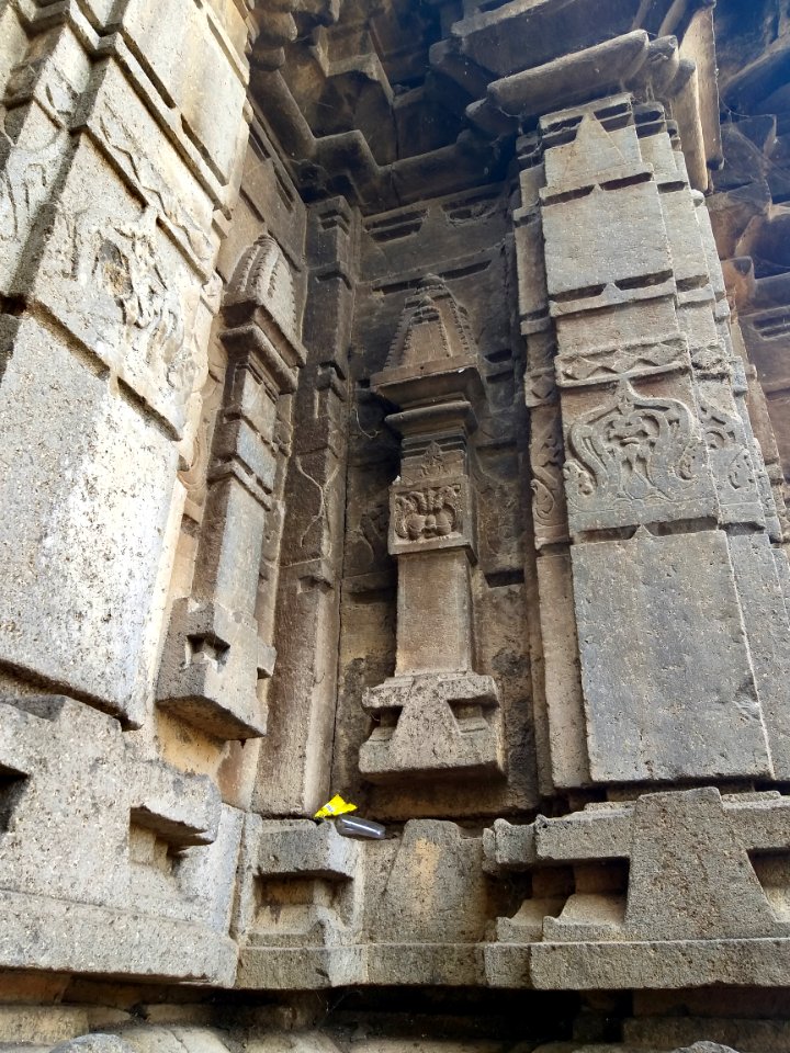 11th_12th_century_Siddheshwara_Temple_Kalgi_Karnataka_India_-_26