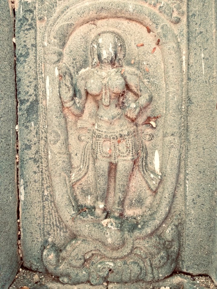 11th_12th_century_Pachala_Someshwara_Temple_reliefs_and_mandapams,_Panagal_Telangana_India_-_27