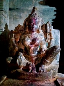 11th_century_Brahma_Jinalaya_temple,_Lakkundi,_Karnataka_India_-_07