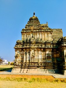 11th_century_Brahma_Jinalaya_temple,_Lakkundi,_Karnataka_India_-_12