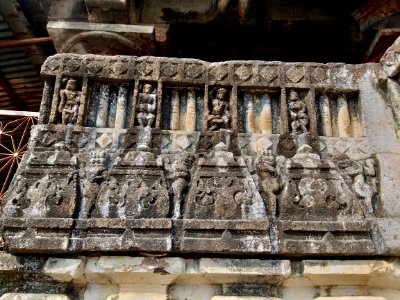 11th_12th_century_Siddheshwara_Temple_Kalgi_Karnataka_India_-_3