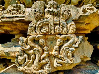 11th_century_Kasivisvesvara_temple,_Lakkundi,_Karnataka_India_-_19
