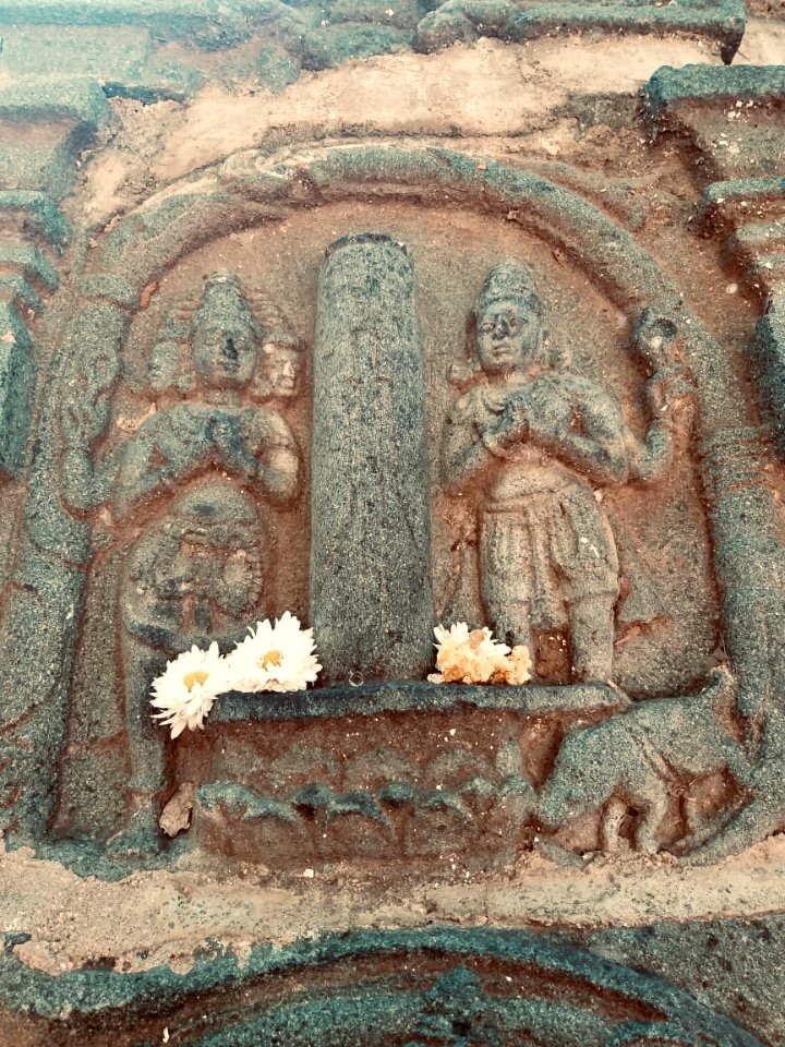 11th_12th_century_Pachala_Someshwara_Temple_reliefs_and_mandapams,_Panagal_Telangana_India_-_55
