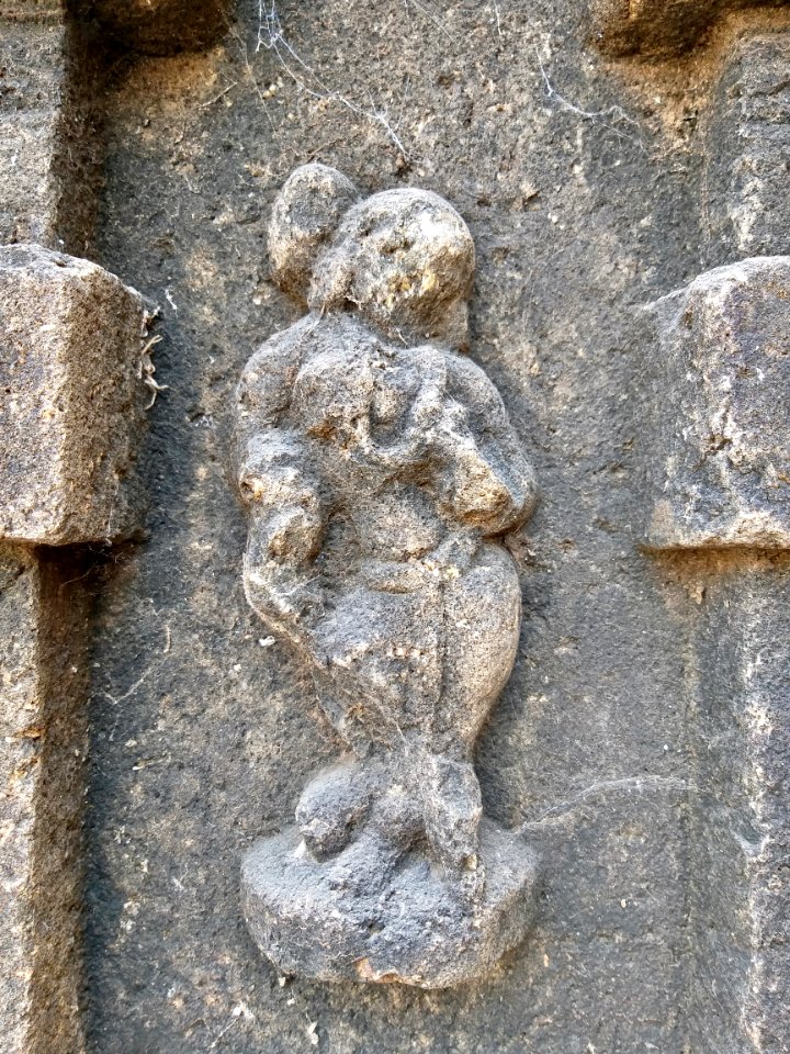 11th_12th_century_Siddheshwara_Temple_Kalgi_Karnataka_India_-_19