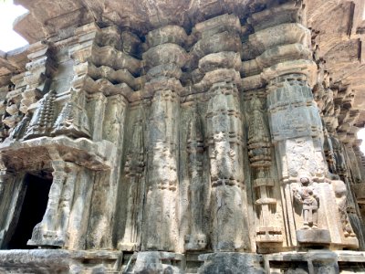 12th_century_Thousand_Pillar_temple,_Hanumkonda,_Telangana,_India_-_55
