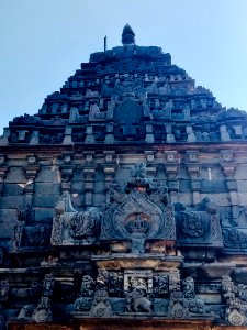 11th_century_Brahma_Jinalaya_temple,_Lakkundi,_Karnataka_India_-_65