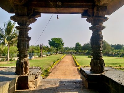 12th_century_Dodda_Basappa_temple,_Dambal,_Karnataka_India_-_83