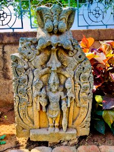11th_century_Brahma_Jinalaya_temple,_Lakkundi,_Karnataka_India_-_80
