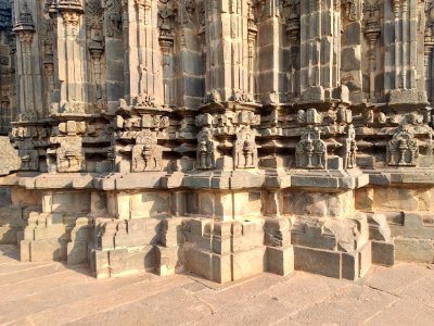 12th_century_Dodda_Basappa_temple,_Dambal,_Karnataka_India_-_105