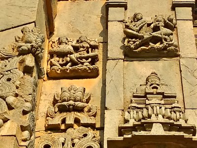 12th_century_Dodda_Basappa_temple,_Dambal,_Karnataka_India_-_112