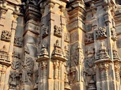12th_century_Dodda_Basappa_temple,_Dambal,_Karnataka_India_-_104