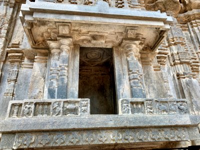 12th_century_Thousand_Pillar_temple,_Hanumkonda,_Telangana,_India_-_85