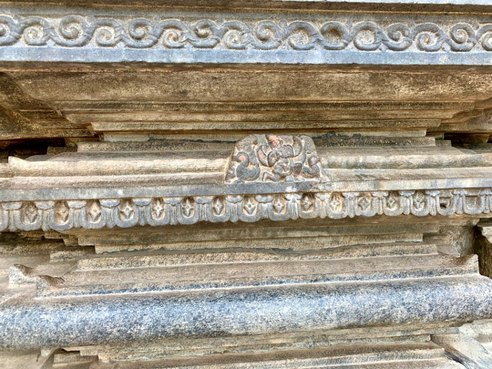 12th_century_Thousand_Pillar_temple,_Hanumkonda,_Telangana,_India_-_67