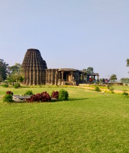 12th_century_Dodda_Basappa_temple,_Dambal,_Karnataka_India_-_03