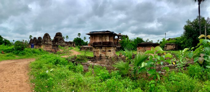 12th_century_Kota_Gudi_complex,_Ghanpur_Mulugu,_Telangana_India_-_1
