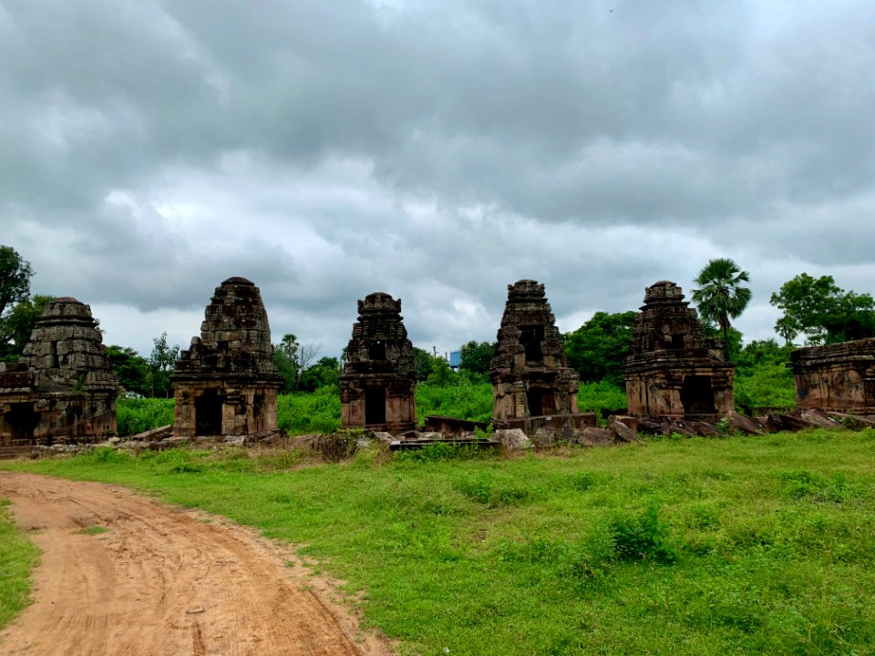 12th_century_Kota_Gudi_complex,_Ghanpur_Mulugu,_Telangana_India_-_13