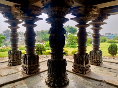 12th_century_Mahadeva_temple,_Itagi,_Karnataka_India_-_104