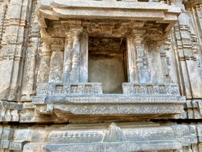 12th_century_Thousand_Pillar_temple,_Hanumkonda,_Telangana,_India_-_77